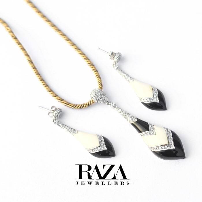 Enamel Pendent Set