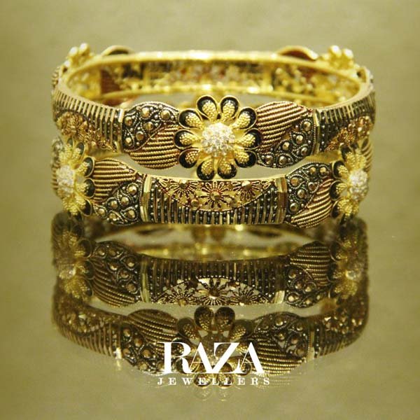 Zircon Meena Flower Bangel