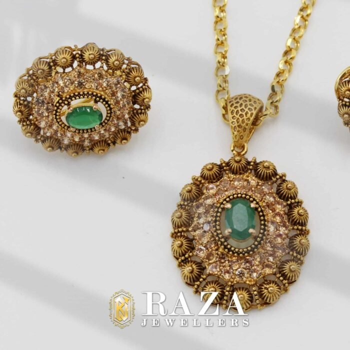GOLD LOCKET SET