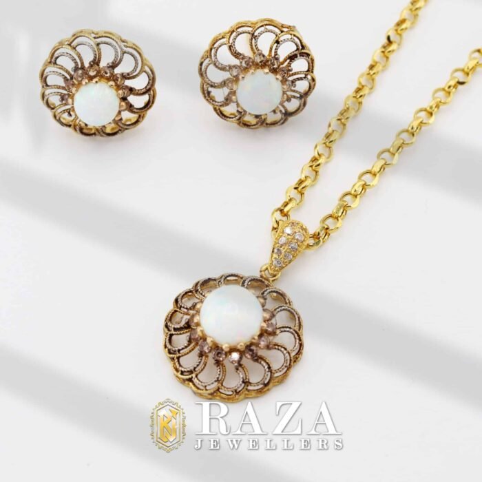 OPAL GOLD LOCKET SET