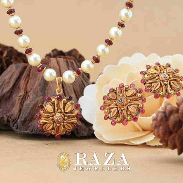 GOLD LOCKET SET
