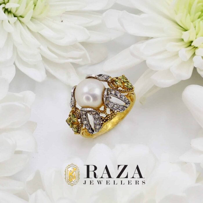 GOLD RING