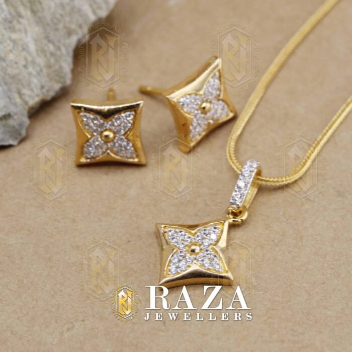 GOLD LOCKET SET