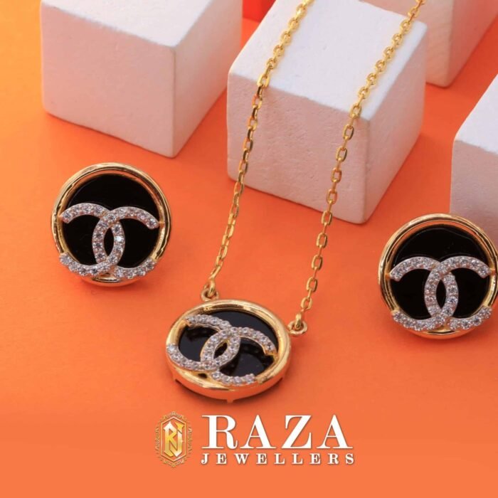 GOLD LOCKET SET