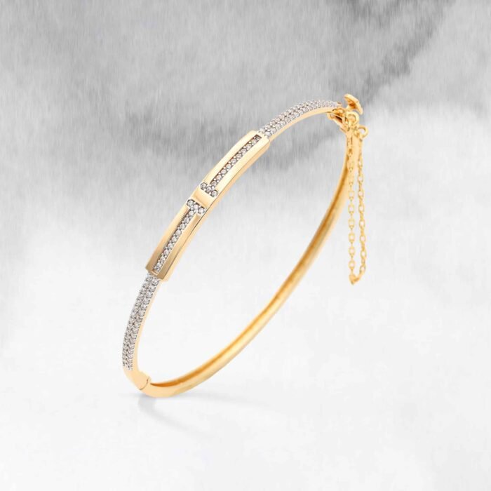 GOLD BRACELET