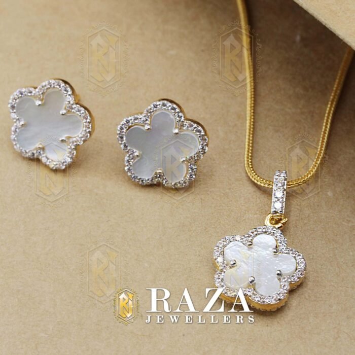 GOLD LOCKET SET