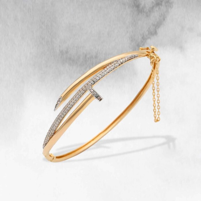 GOLD BRACELET