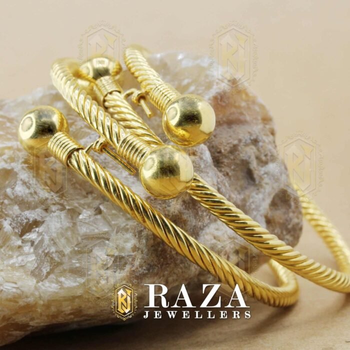 GOLD PIPE BANGLES