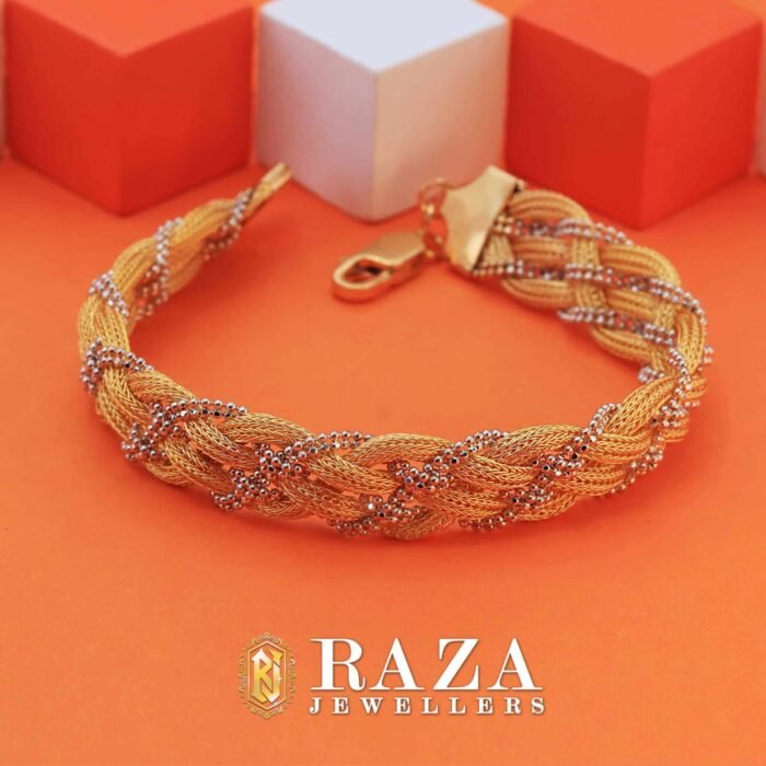 GOLD CHAIN BRACELET
