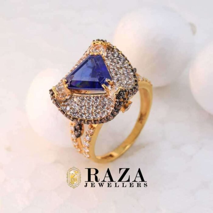 DIAMOND STYLE SAPPHIRE RING