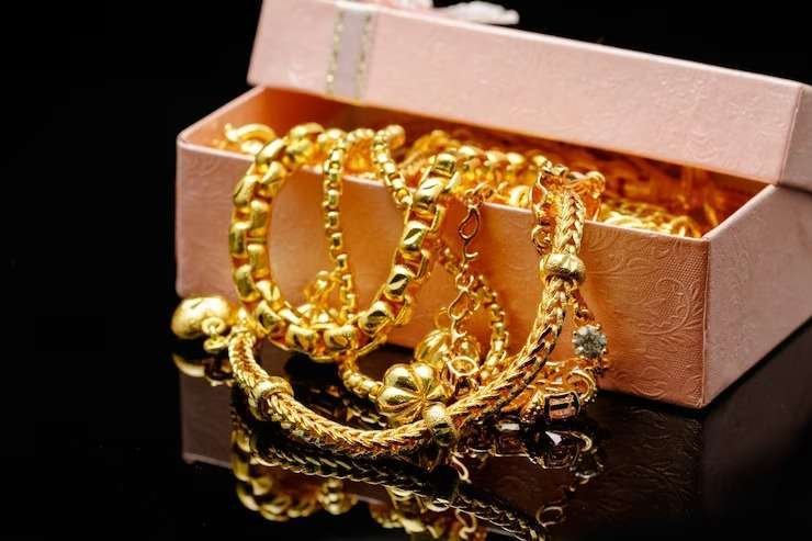 Gold Bracelet