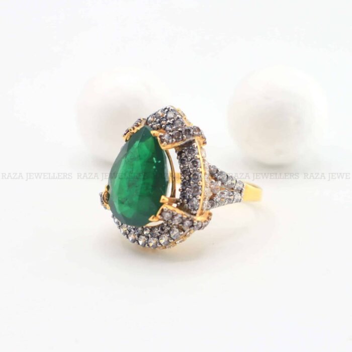 Natural Emerald Ring