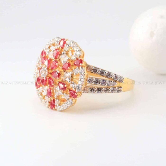 Modern Stylish Gold Ring