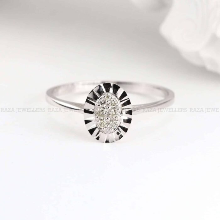 Single Stone Diamond Ring for Women – A Symbol of Perfection