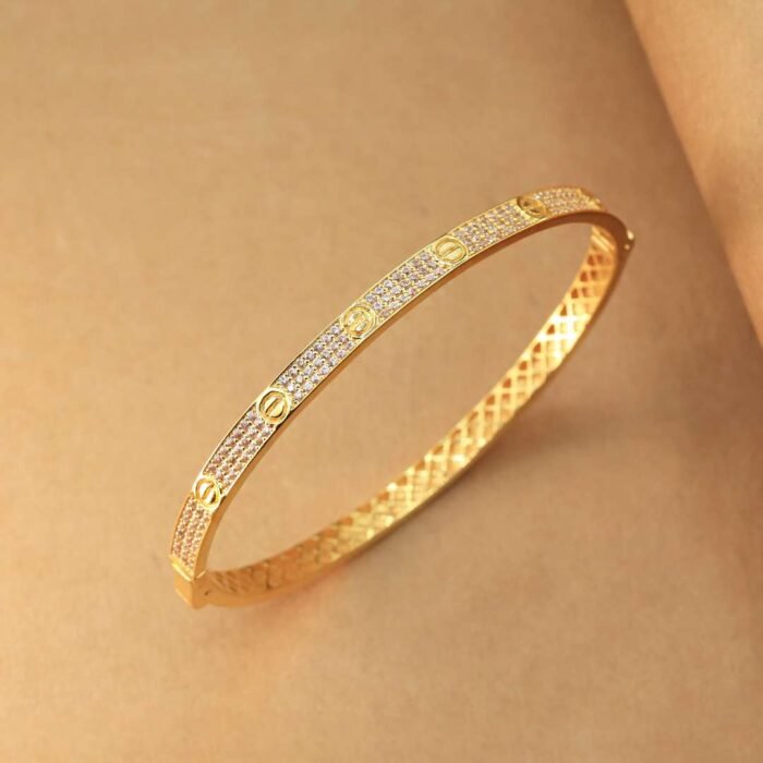 BRANDED GOLD BRACELET