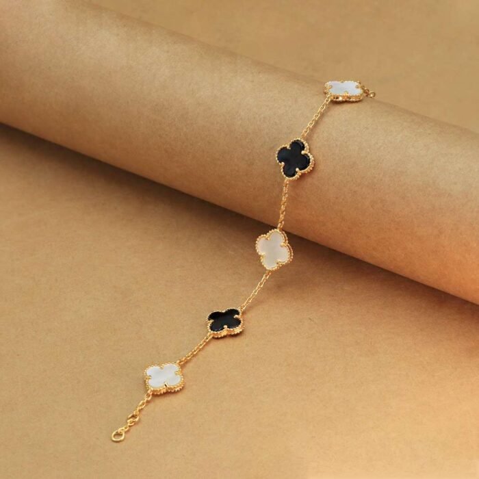 BRANDED GOLD BRACELET