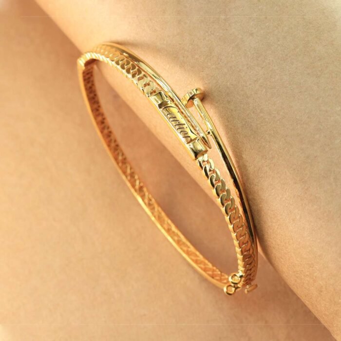 BRANDED GOLD BRACELET