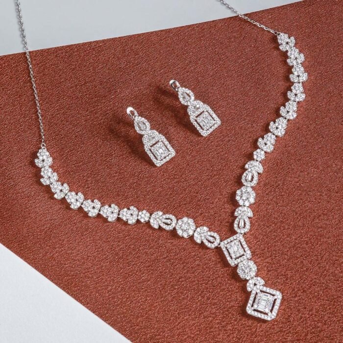 SILVER NECKLACE SET