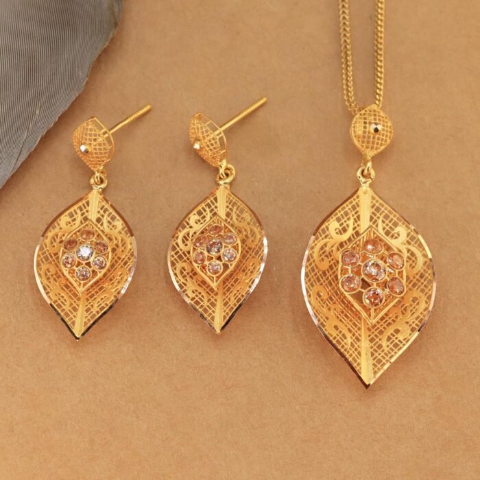 Gold Locket Set
