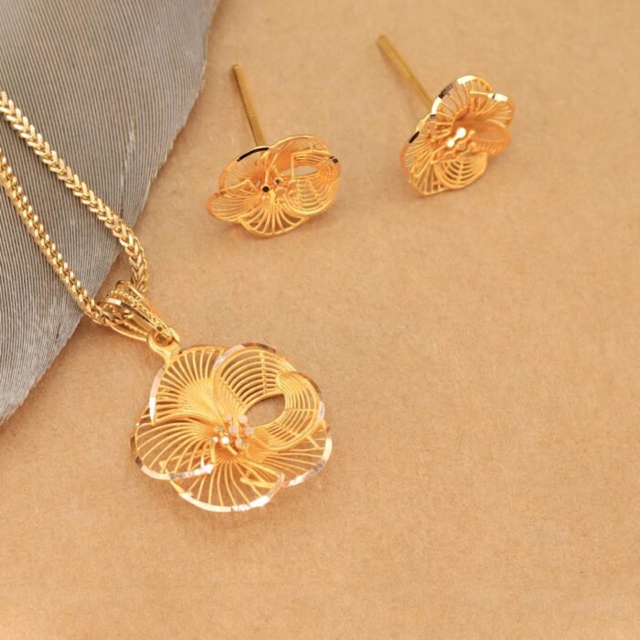 Gold Locket Set
