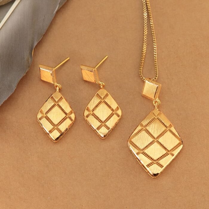 Gold Locket Set