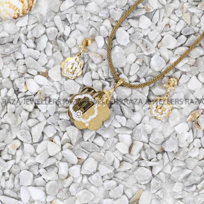 Modern Style Gold Locket Set